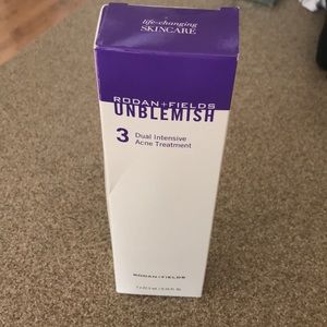 Rodan + Fields 3 acne cream